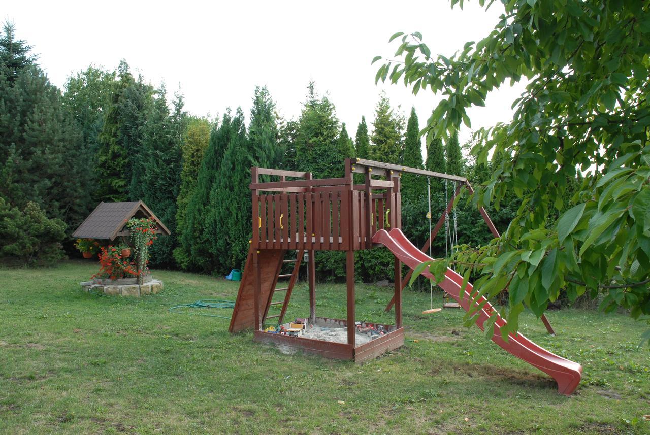 Ubytovani Vila Sobotka Exterior photo